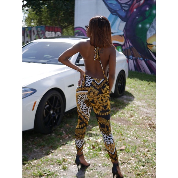 Last One❗️Princess Print Jumpsuit - Picture 3 of 6